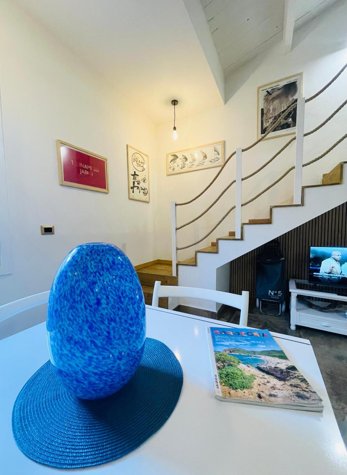 Dali Art Room Alghero Luaran gambar