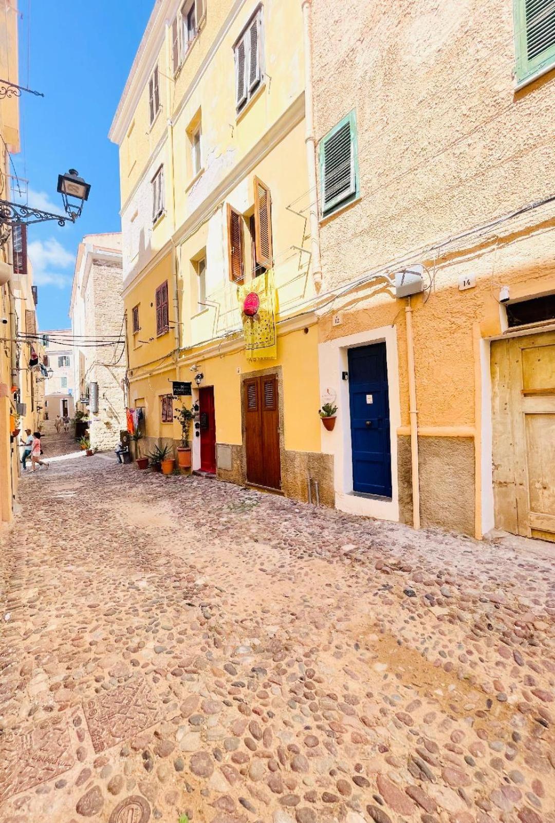 Dali Art Room Alghero Luaran gambar